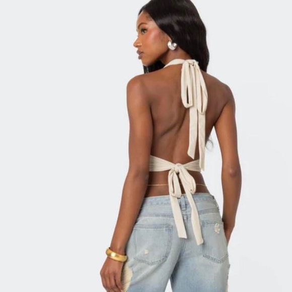 Triangle halter top - Picture 2 of 5